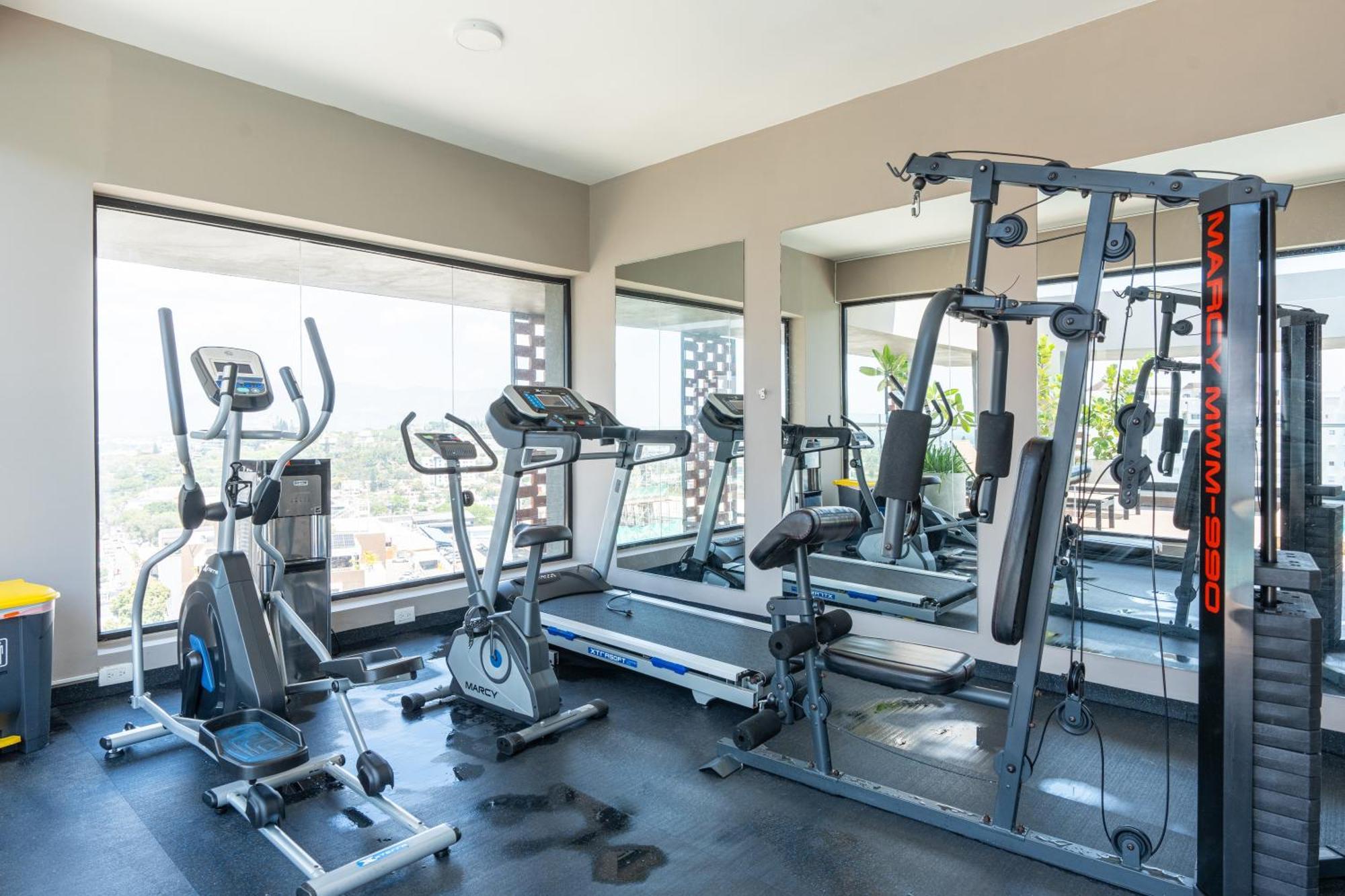 Modern Luxury Condo With Rooftop Pool & Gym Santiago De Los Caballeros Εξωτερικό φωτογραφία