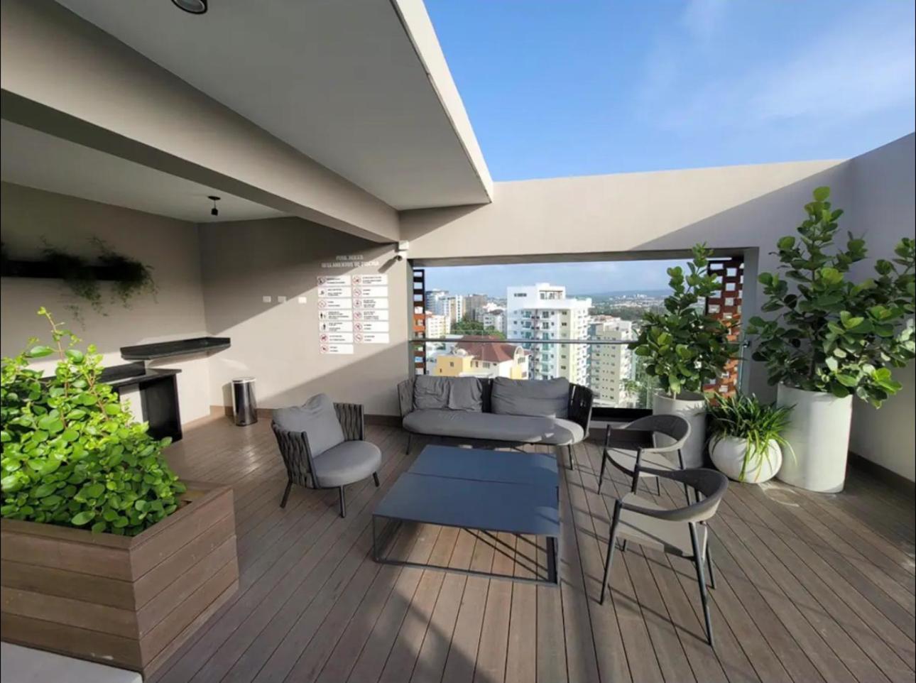 Modern Luxury Condo With Rooftop Pool & Gym Santiago De Los Caballeros Εξωτερικό φωτογραφία